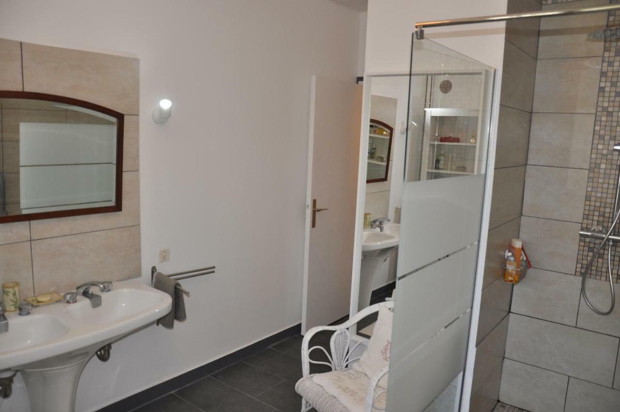 Chez Cyril Et VI Apartment Saint-Regle Ngoại thất bức ảnh