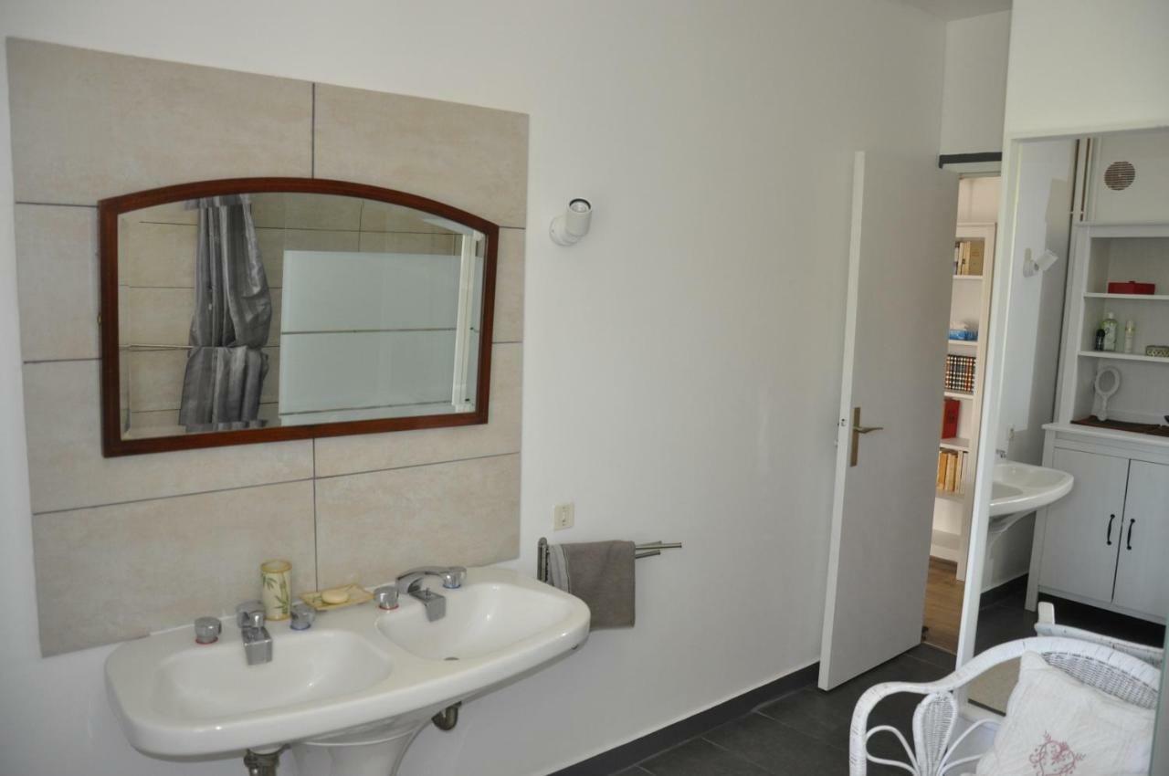 Chez Cyril Et VI Apartment Saint-Regle Ngoại thất bức ảnh