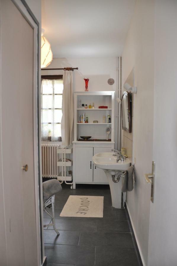 Chez Cyril Et VI Apartment Saint-Regle Ngoại thất bức ảnh